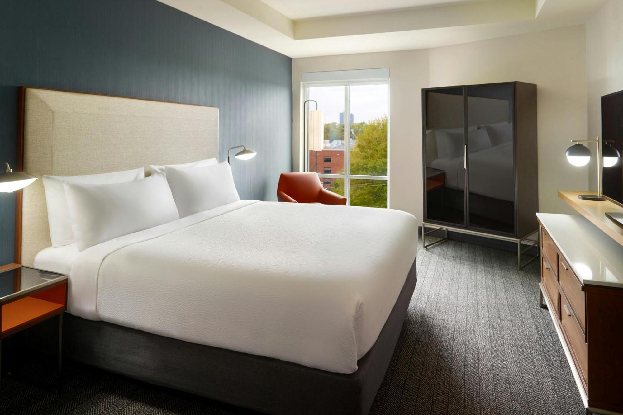 Courtyard By Marriott Atlanta Dunwoody Hotel Exterior foto
